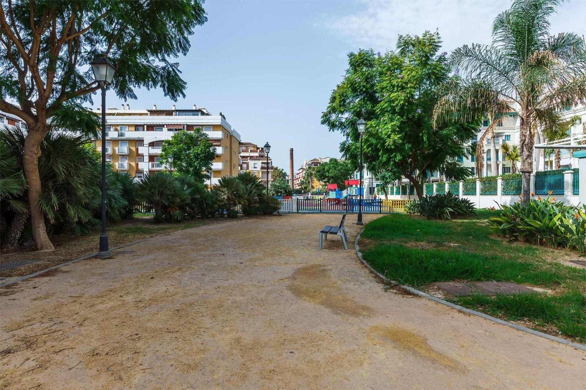 Apartamento Azucarera Beach Torre Del Mar Dış mekan fotoğraf