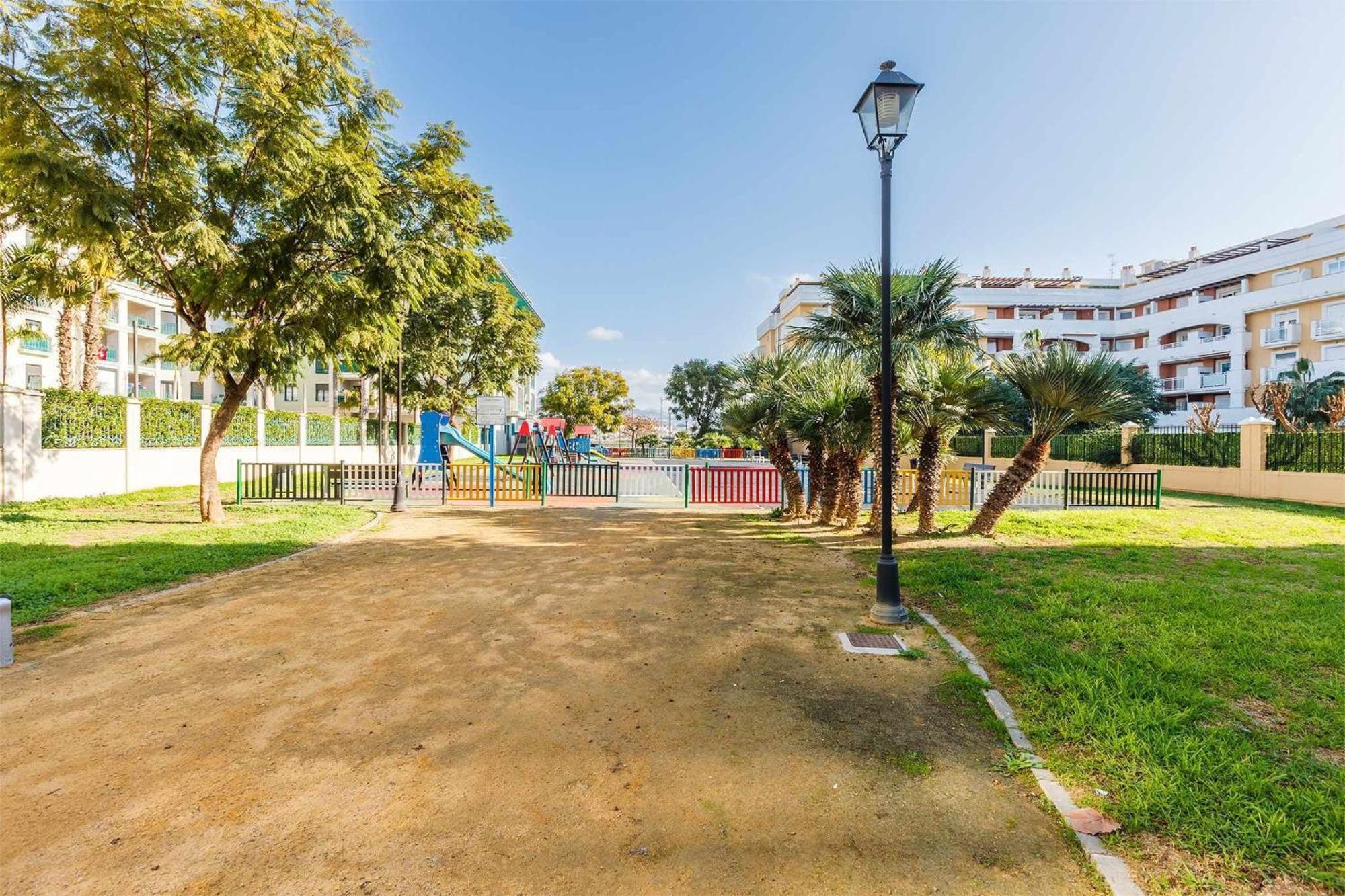 Apartamento Azucarera Beach Torre Del Mar Dış mekan fotoğraf